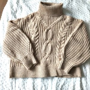 H&M cable knit sweater
